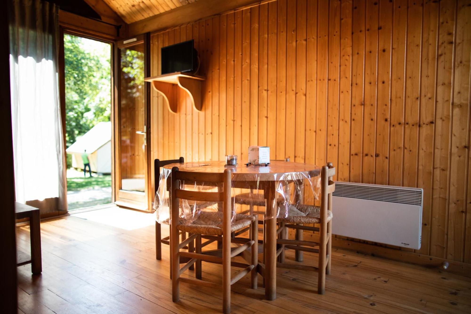 Camping Le Pre Morjal Ispagnac Eksteriør billede